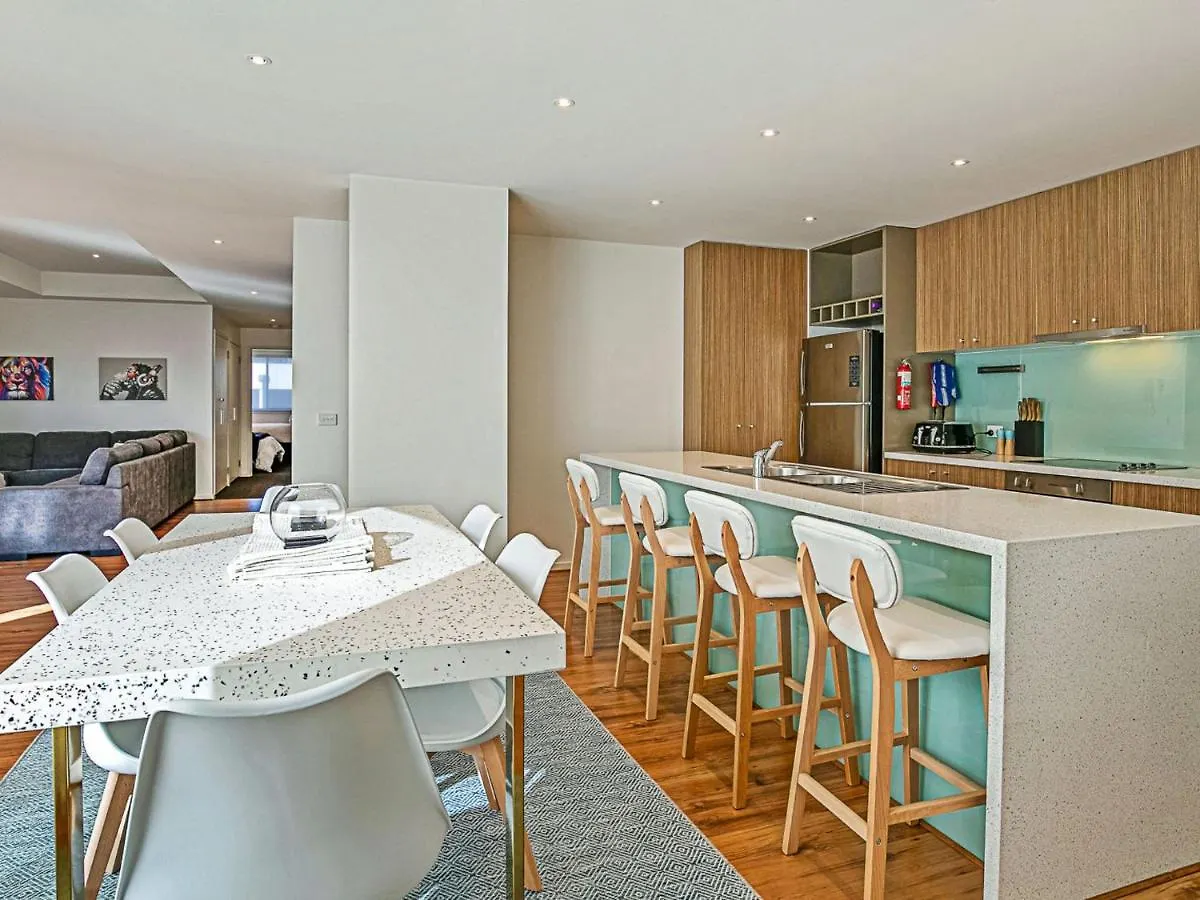 Saltwater Haven * Cowes
