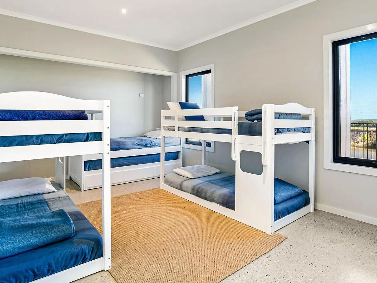 The Islander Holiday home