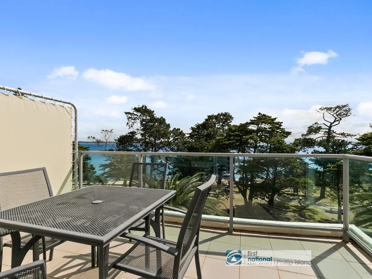444 The Waves, The Esplanade, Apartment *