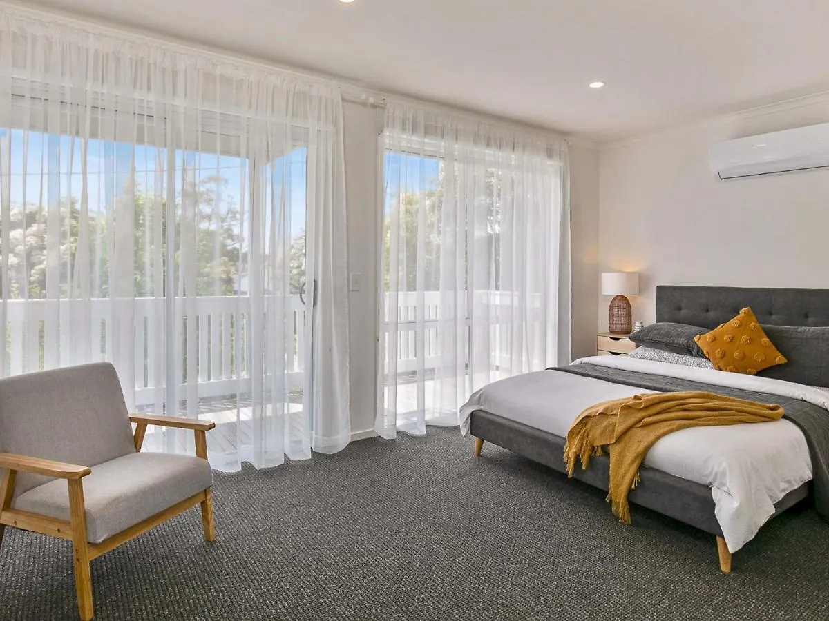Lansell Retreat