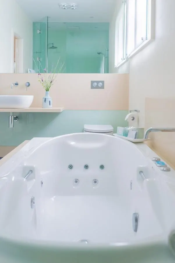 Haven Luxury Getaway Rhyll