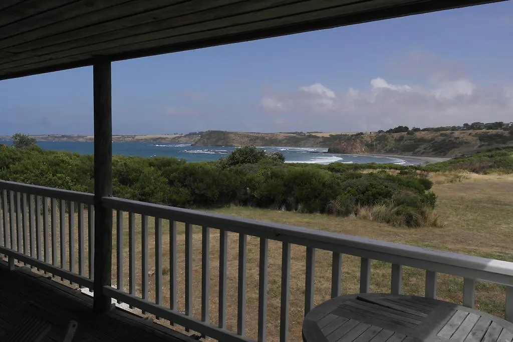 Clifftop Hotel 4*