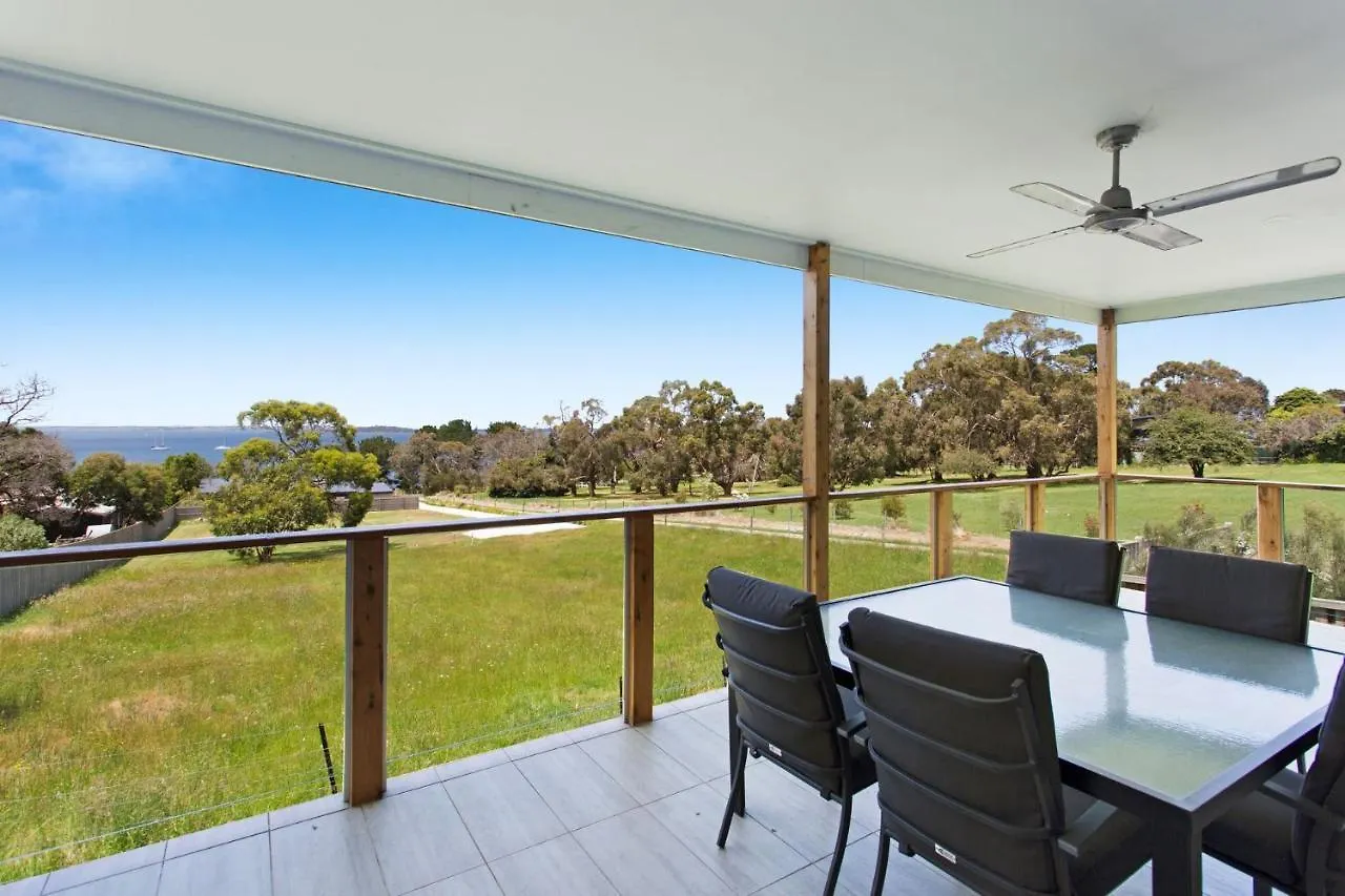 Views On Snapper Rhyll