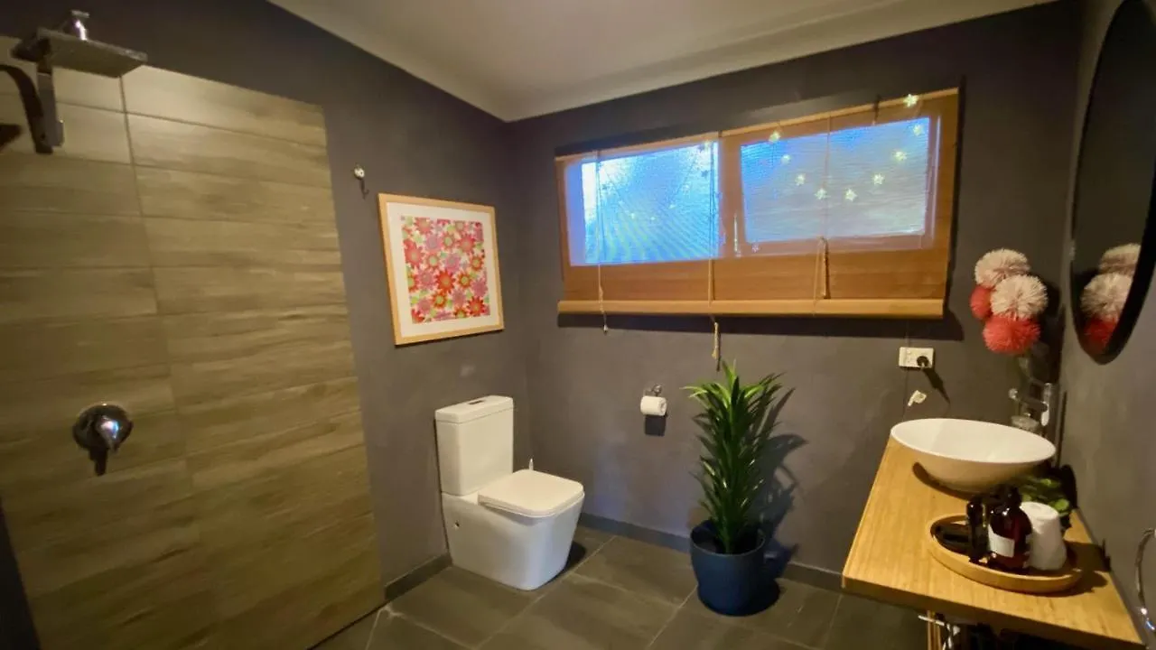 Couple's Luxury Retreat Cowes