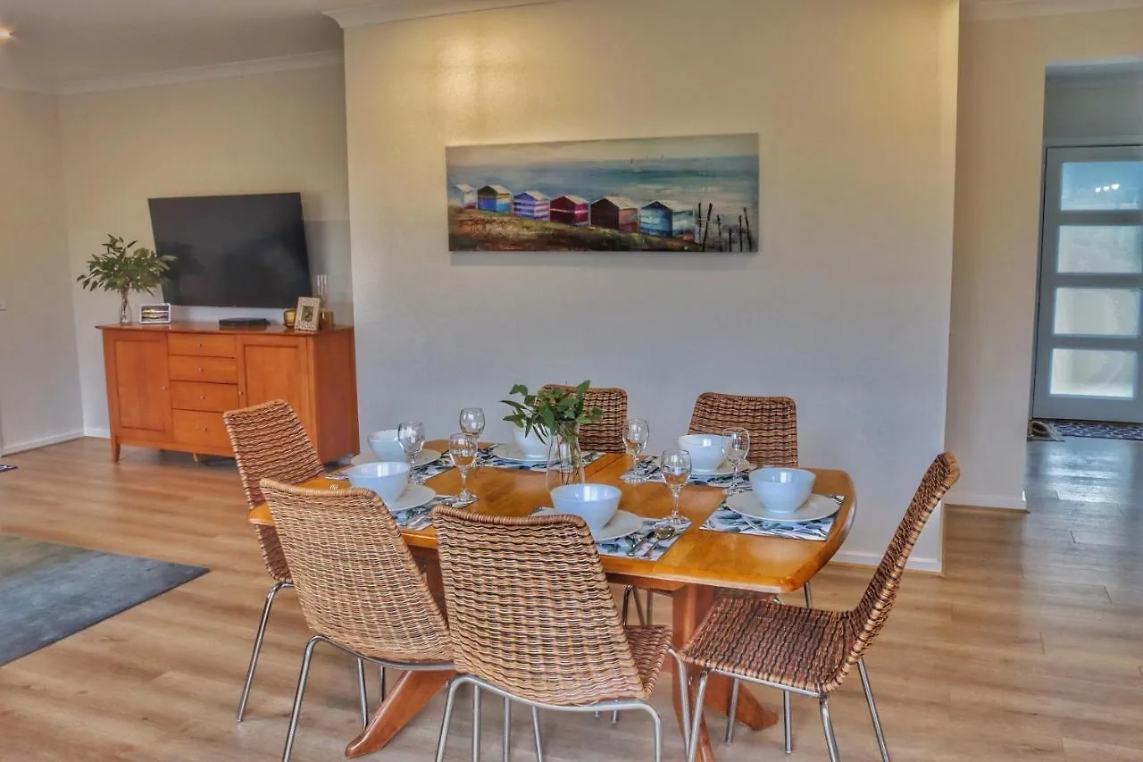 Holiday home Seafoam, Cowes, New Home, Fast Nbn Wifi