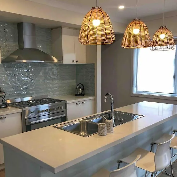Holiday home Seafoam, Cowes, New Home, Fast Nbn Wifi Cowes