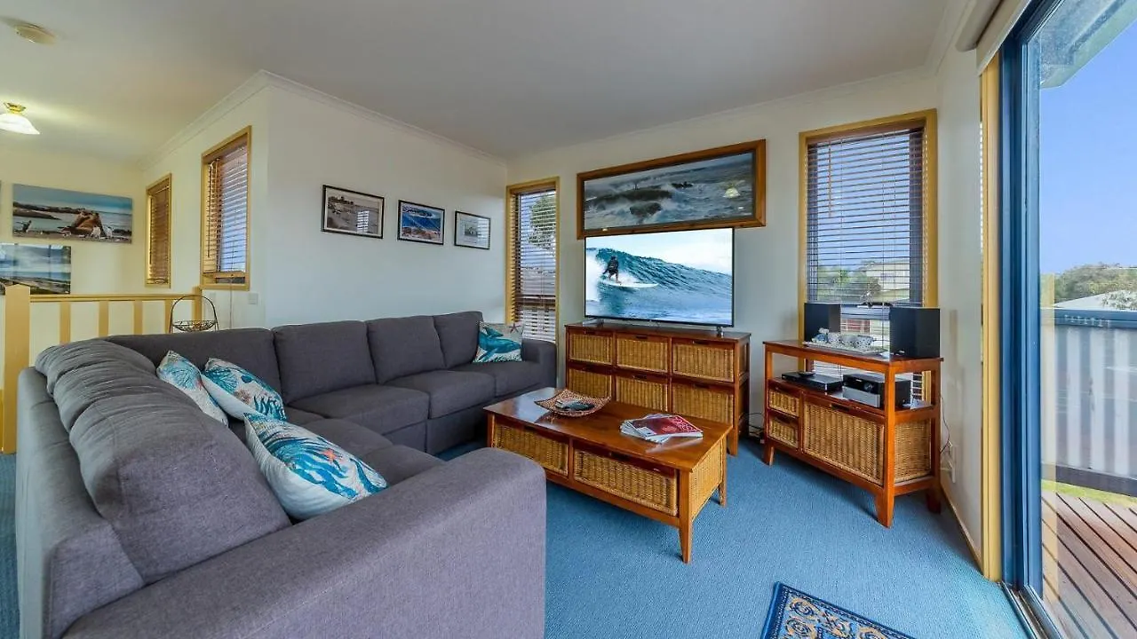 7 Matthew Court, Holiday home *