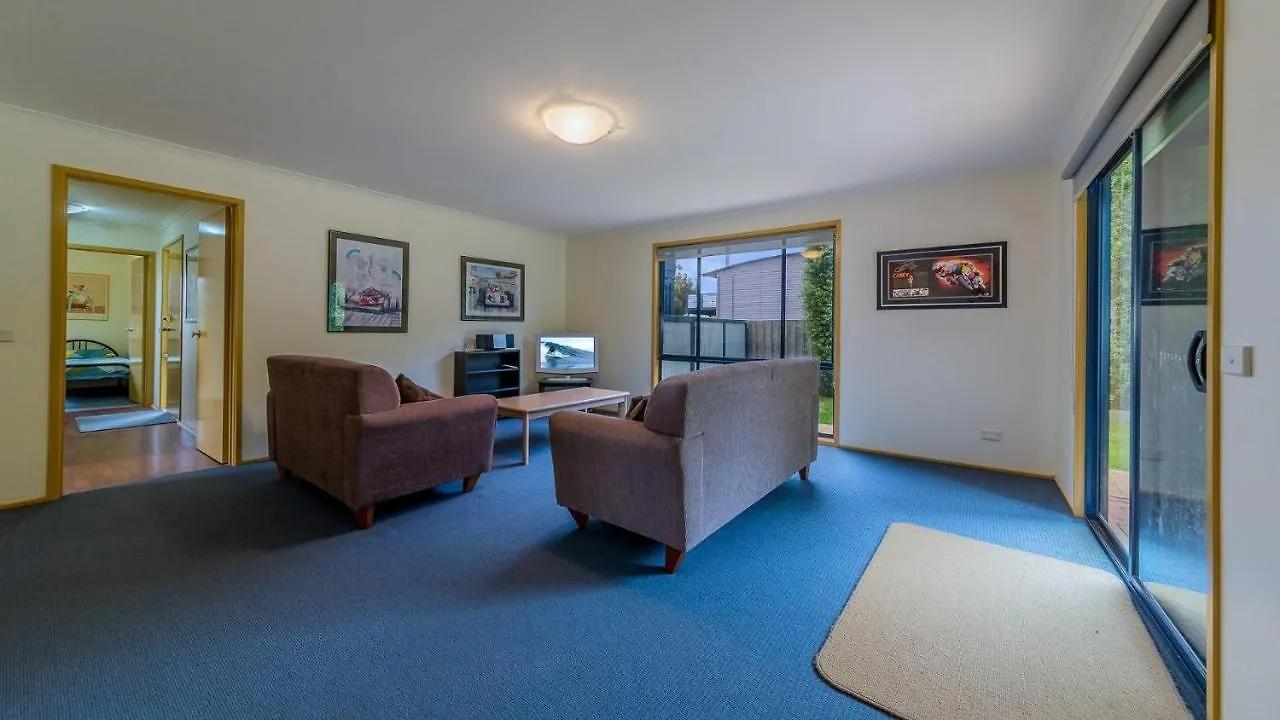 7 Matthew Court, Holiday home Cowes