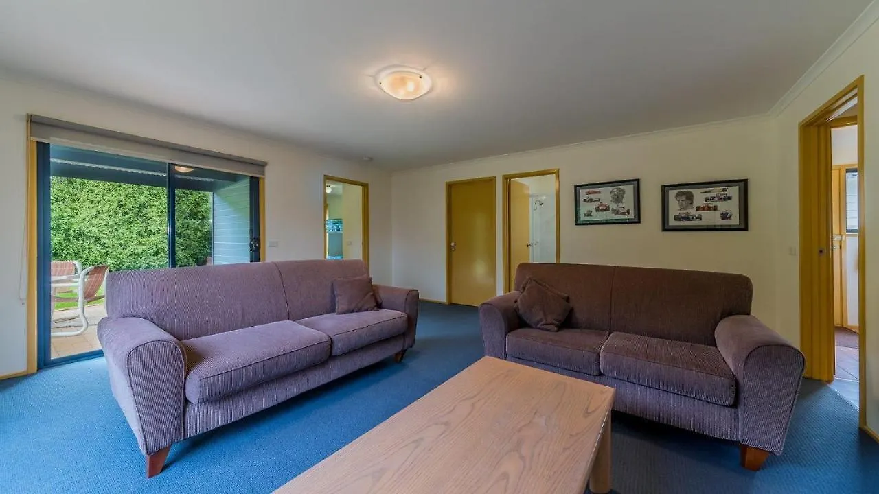 Holiday home 7 Matthew Court, Cowes