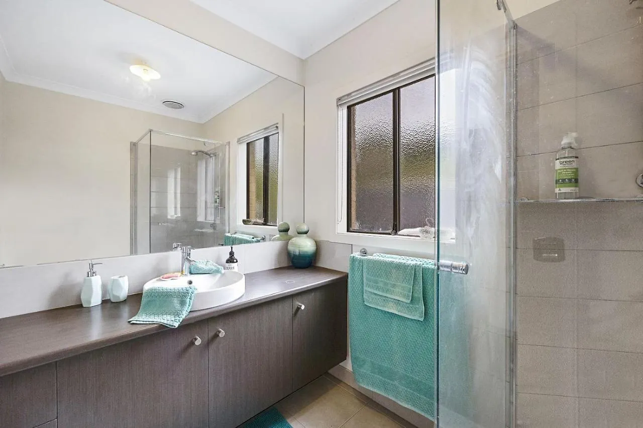 Gemstone At Sunderland Bay Holiday home Sunset Strip
