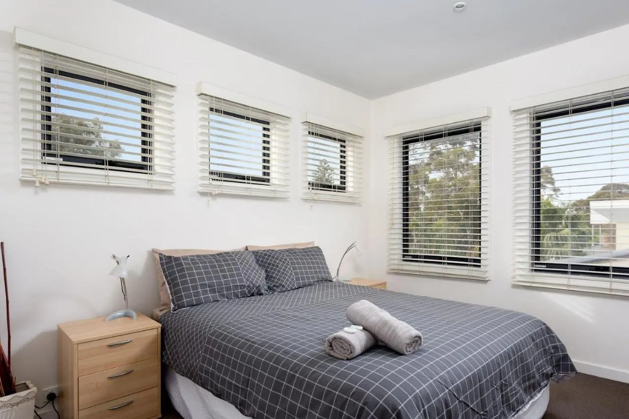 Getaway On Chapel Phillip Island Holiday home Cowes