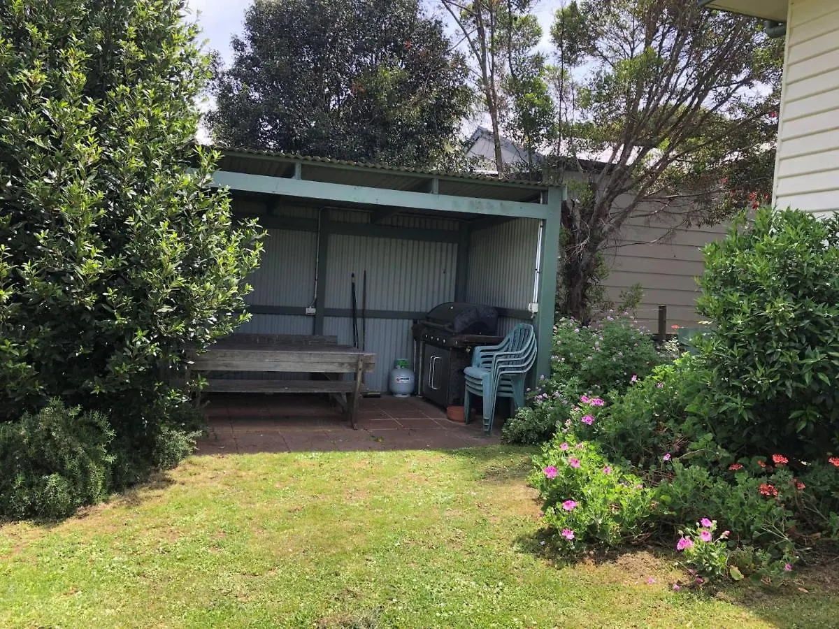 Glyndon Beachside Getaway Holiday home Ventnor