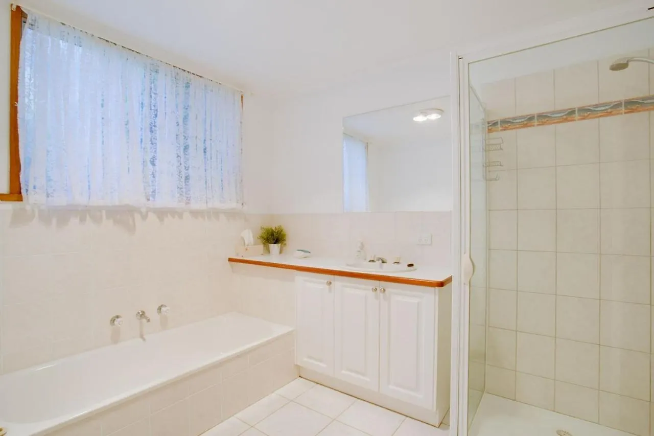 Holiday home 8 Chale Court Silverleaves Cowes