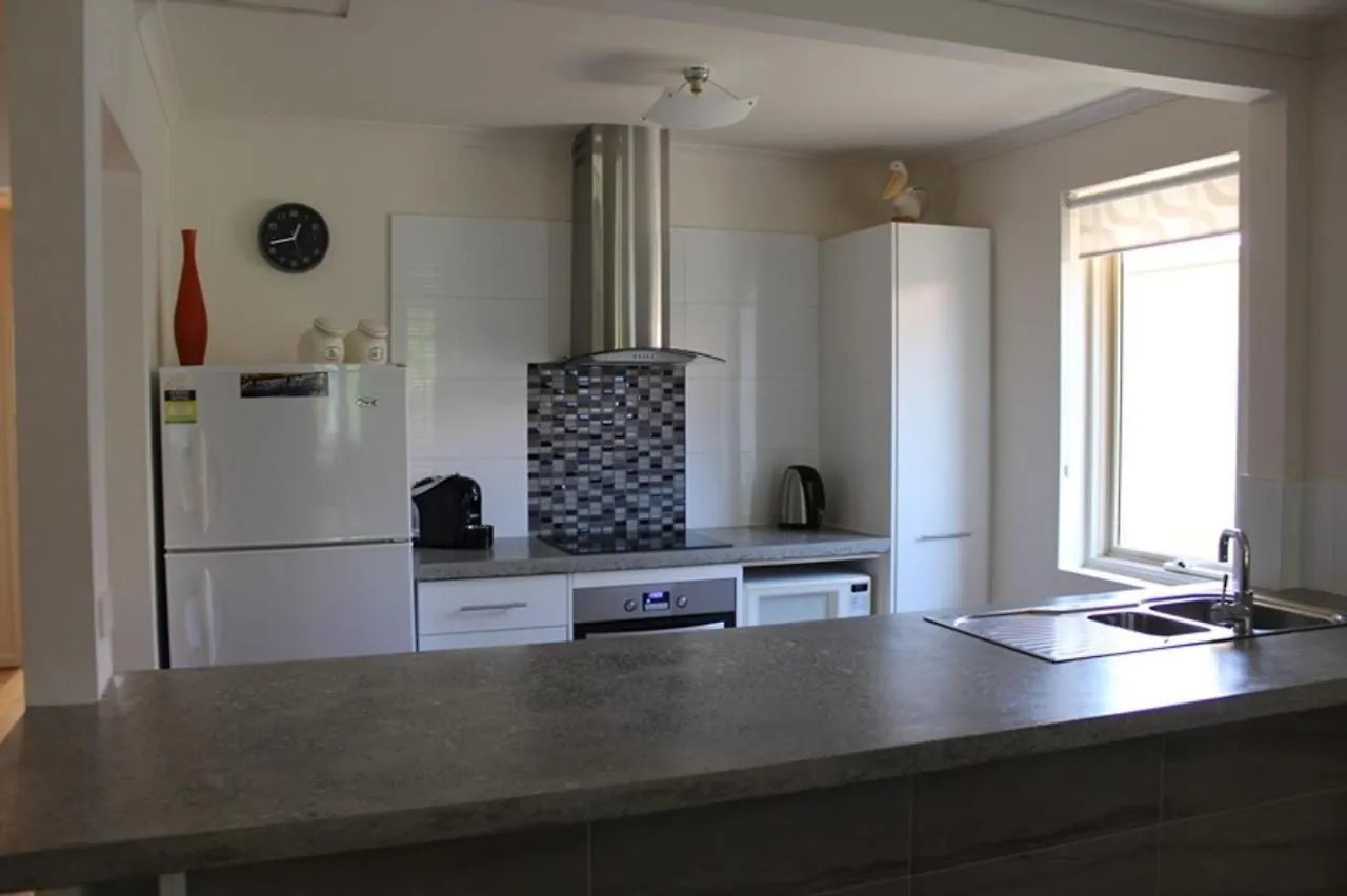 4 Roydon Road Cowes