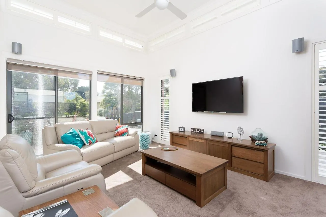 1 Of 9 Douglas Road Holiday home *