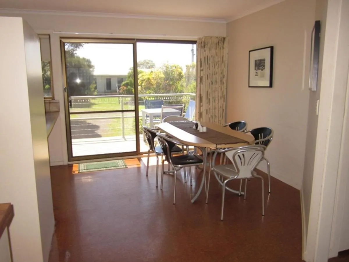 Holiday home 41 Waikiki Crescent Smiths Beach