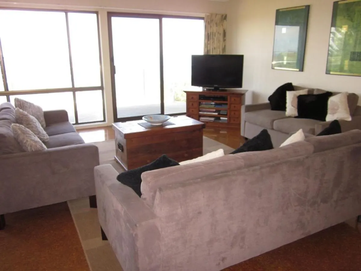 41 Waikiki Crescent Holiday home Smiths Beach