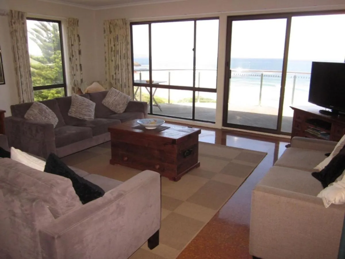 41 Waikiki Crescent Holiday home *