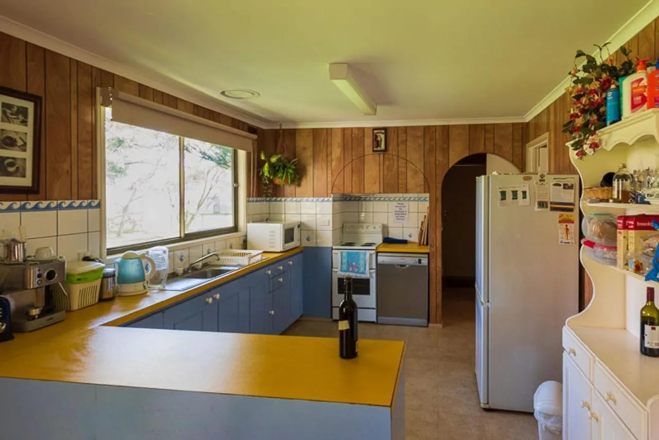 6 Kirra Avenue Holiday home *