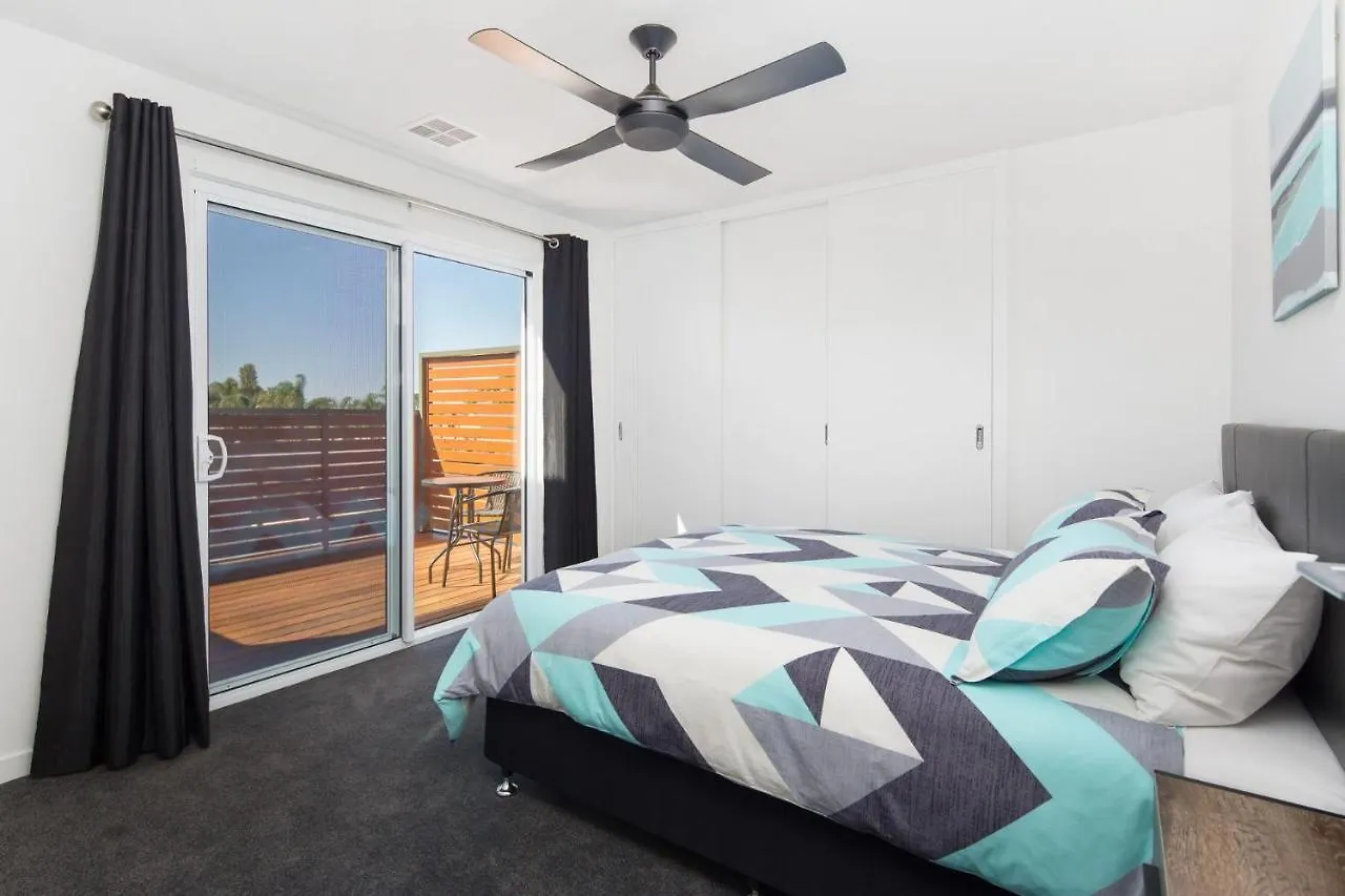 Opulence On Steele Holiday home