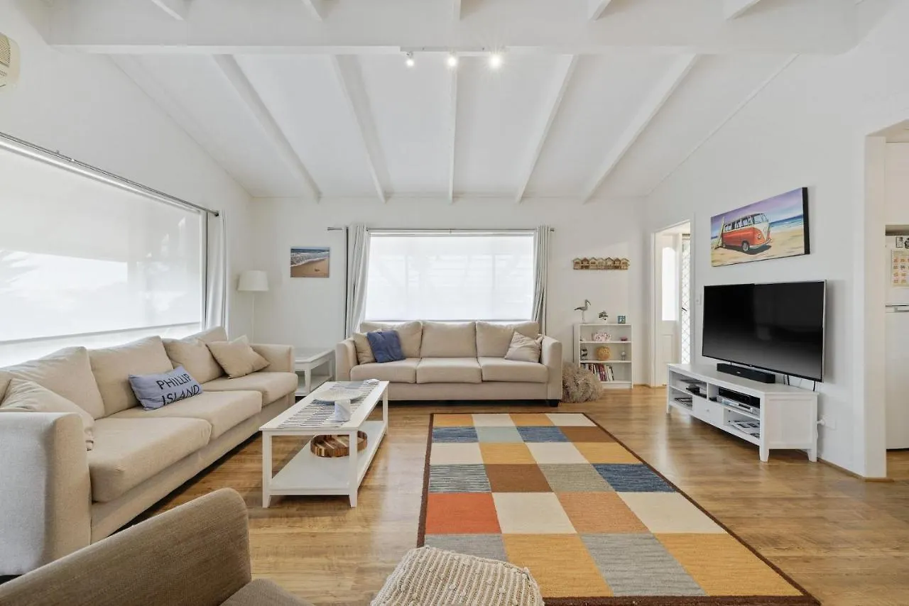 Cowes Cottage Holiday home *