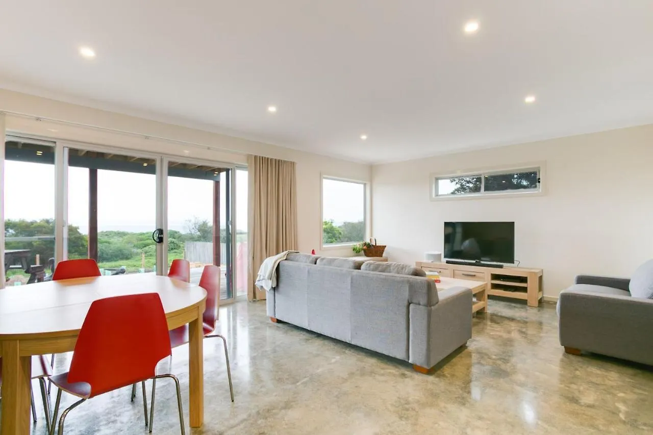 32 Cadogan Ave Holiday home Ventnor