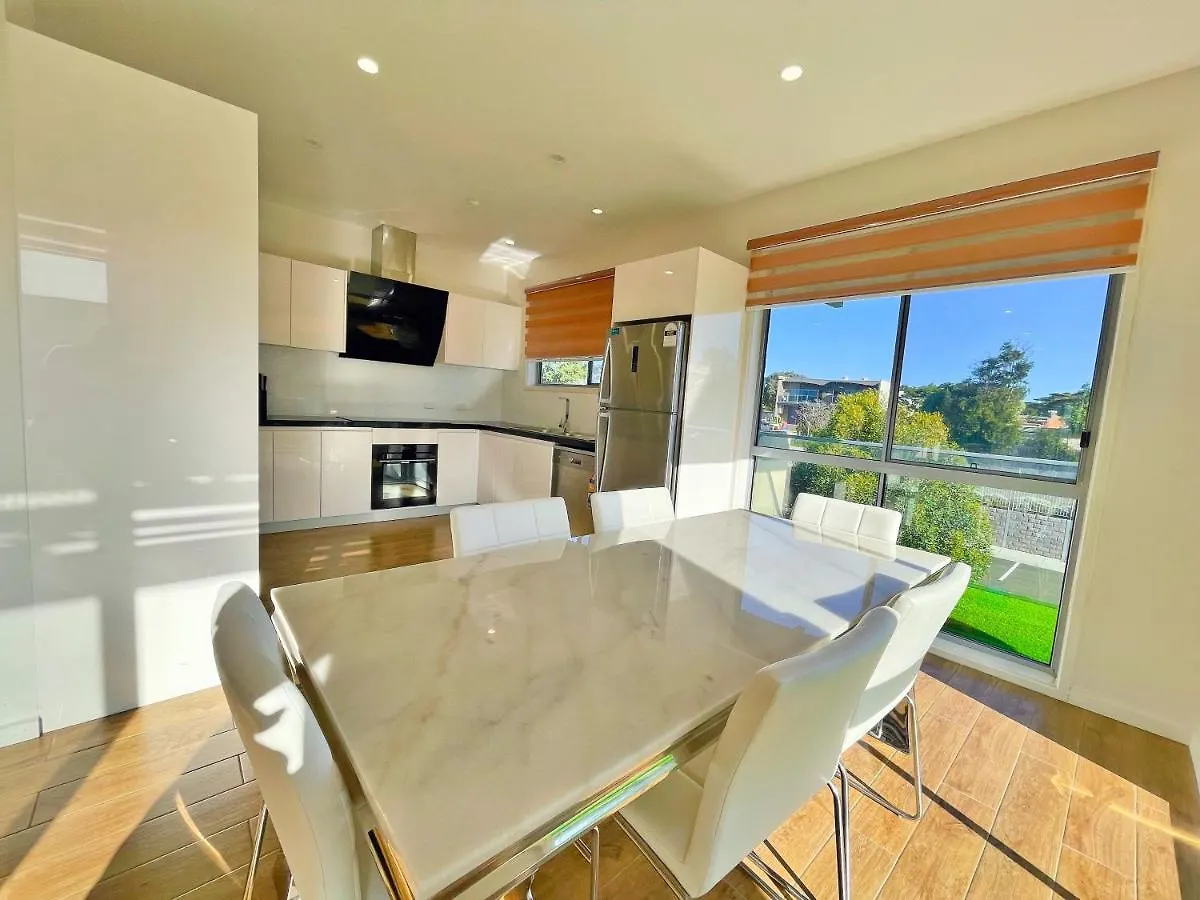 Phillip Island Towers Apartment