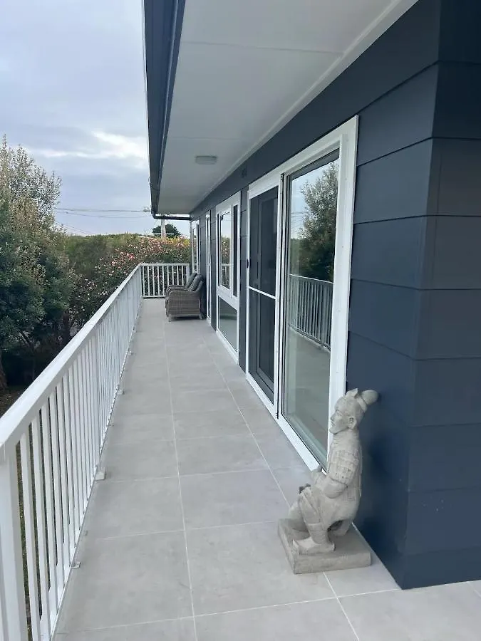 Waverly House By Ready Set Stay- Byo Linen & Towels Holiday home *