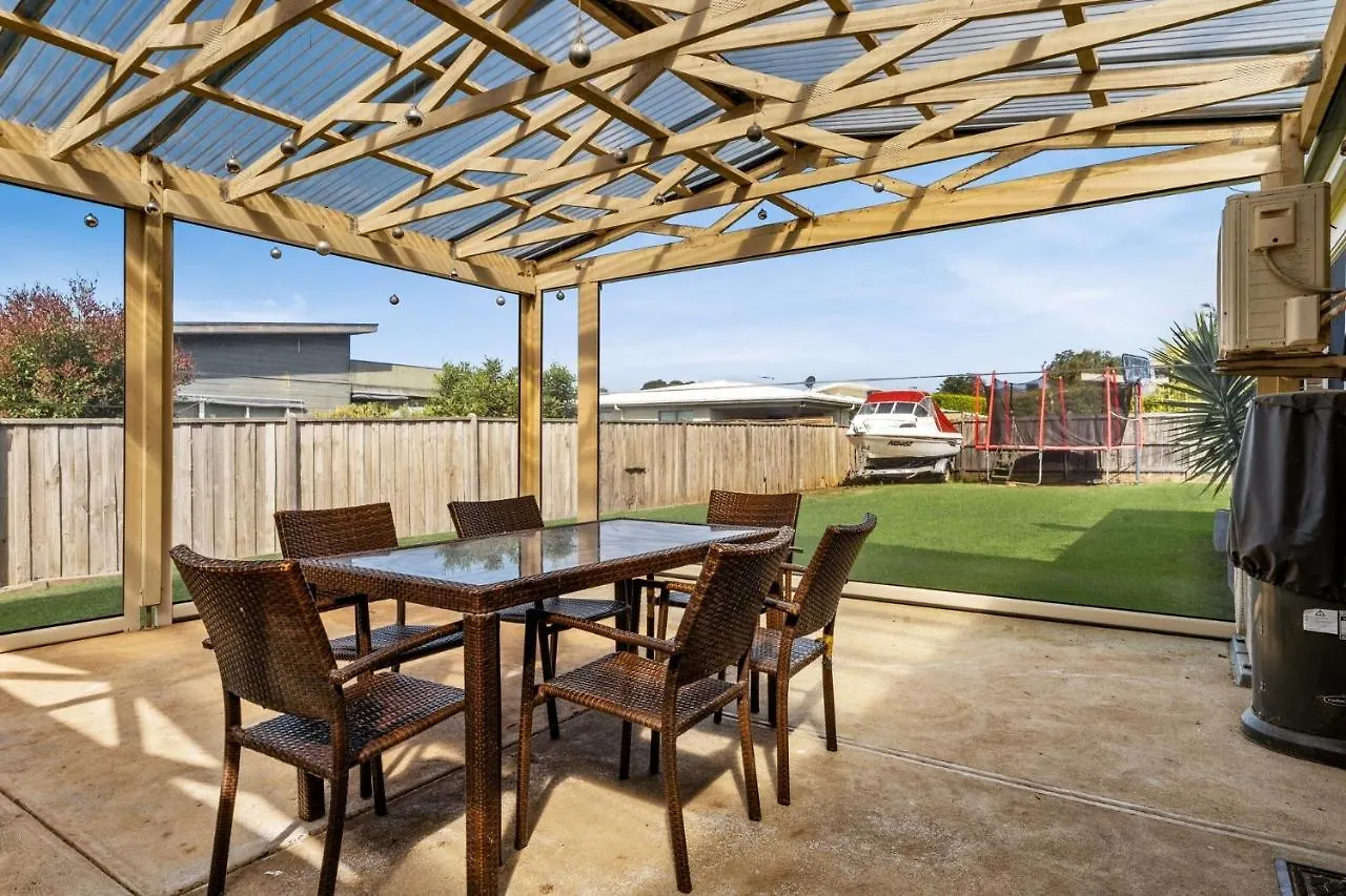 9 Kingfisher Way, Holiday home Cowes