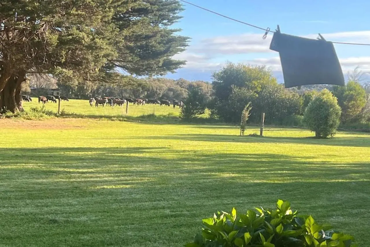 Charm - Coastal Comforts And Country Views Cowes