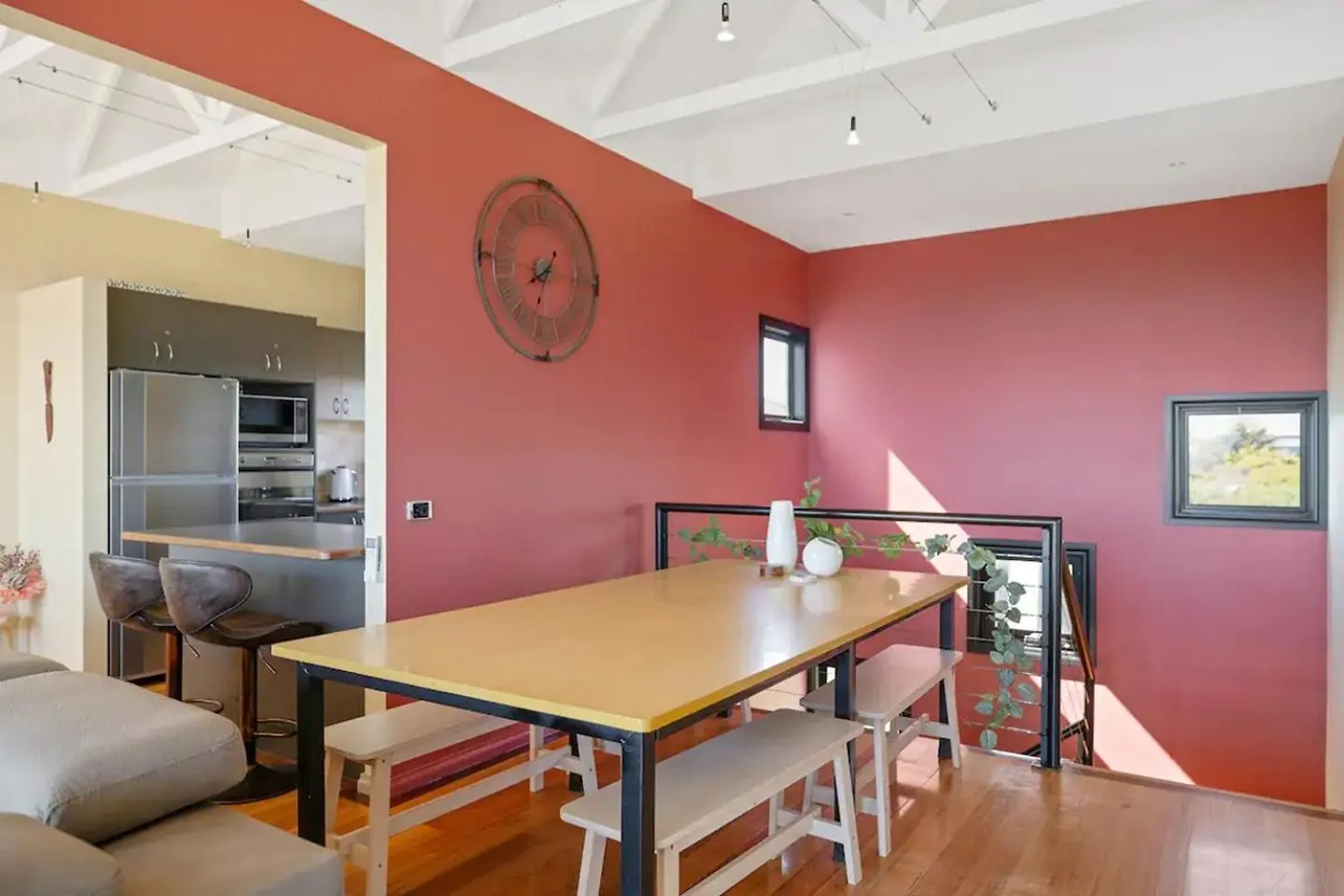 Amazing Views By Ready Set Holiday home Surf Beach