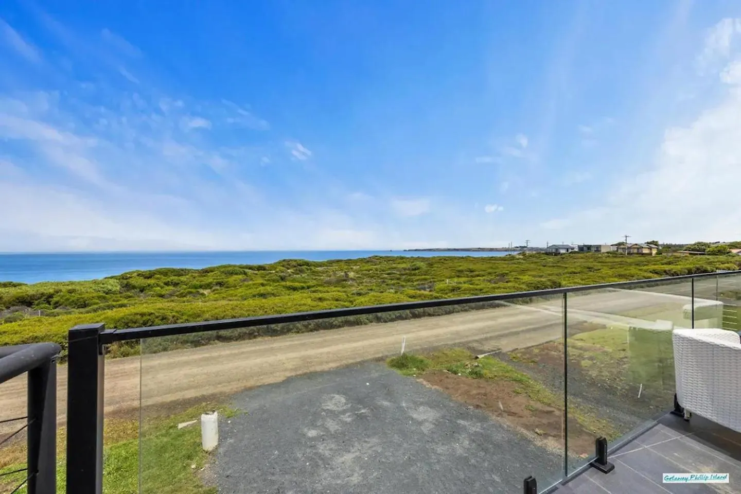 Amazing Views By Ready Set Holiday home Surf Beach
