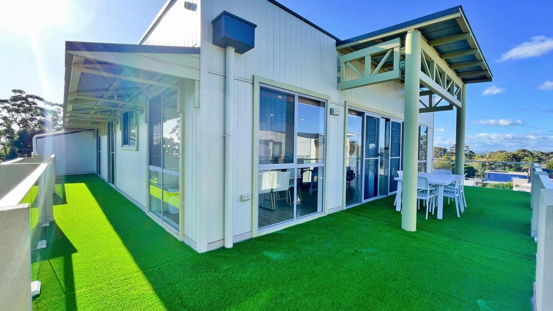 Phillip Island Towers