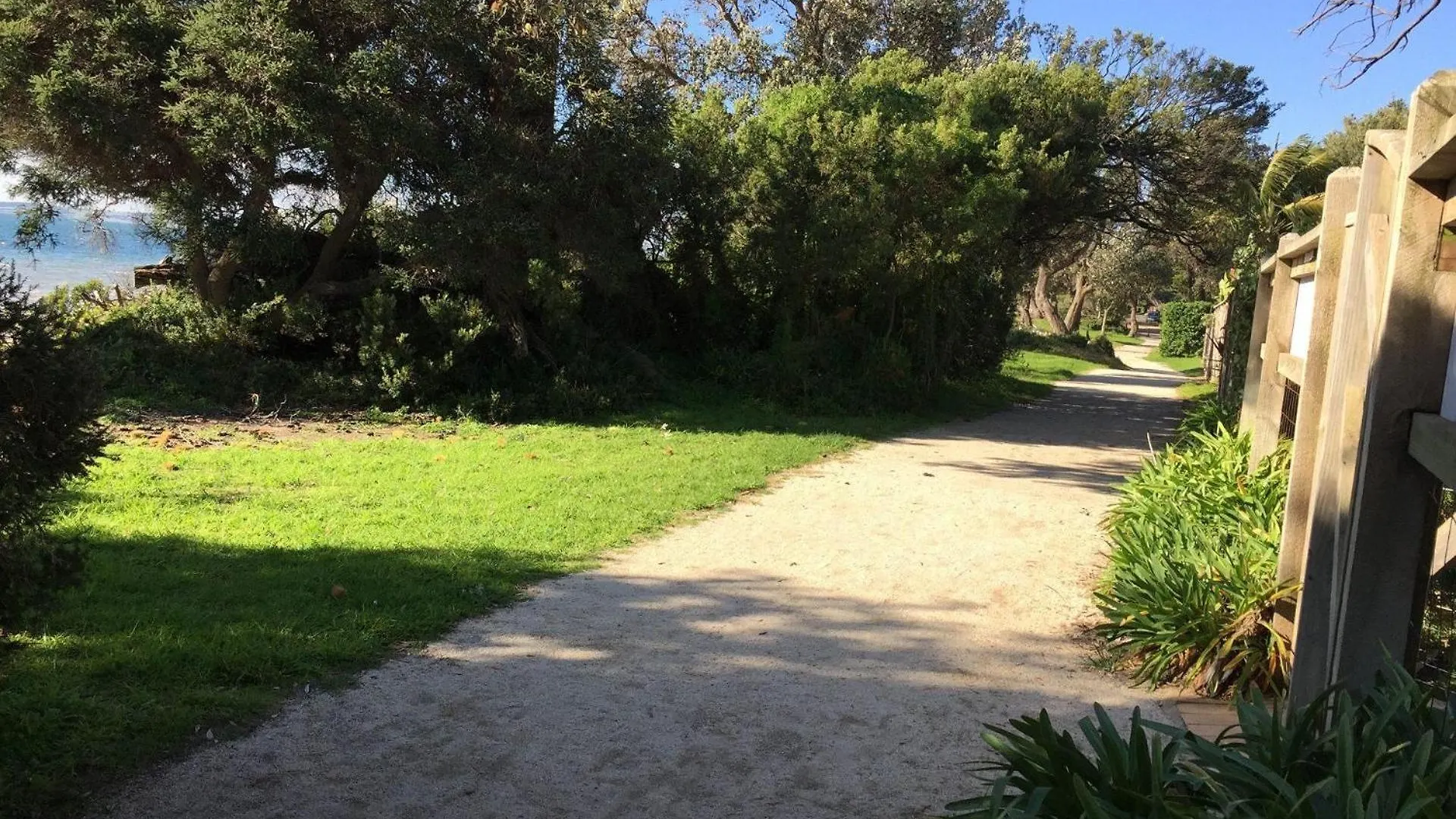 Holiday home 10 Broadwater Crt, *