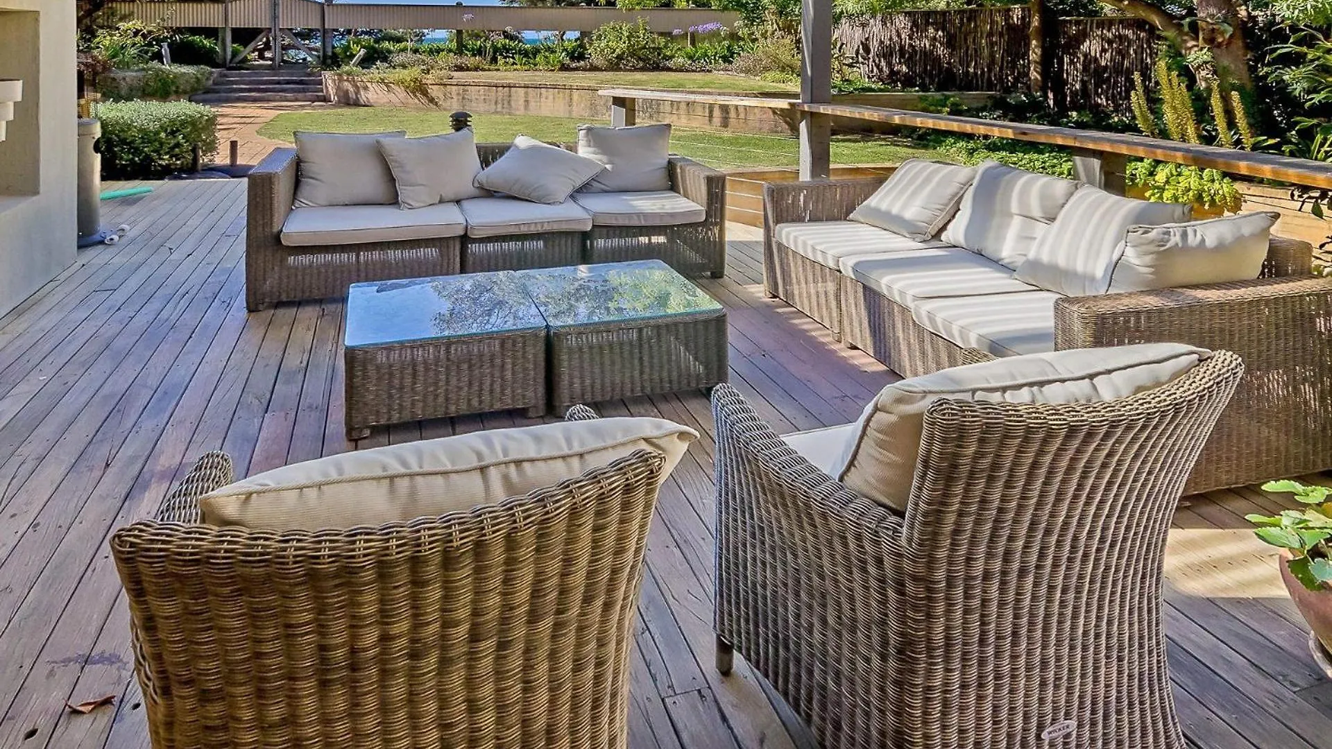 10 Broadwater Crt, Holiday home