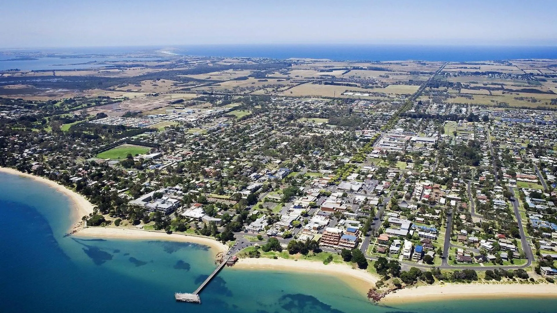 10 Broadwater Crt, Holiday home