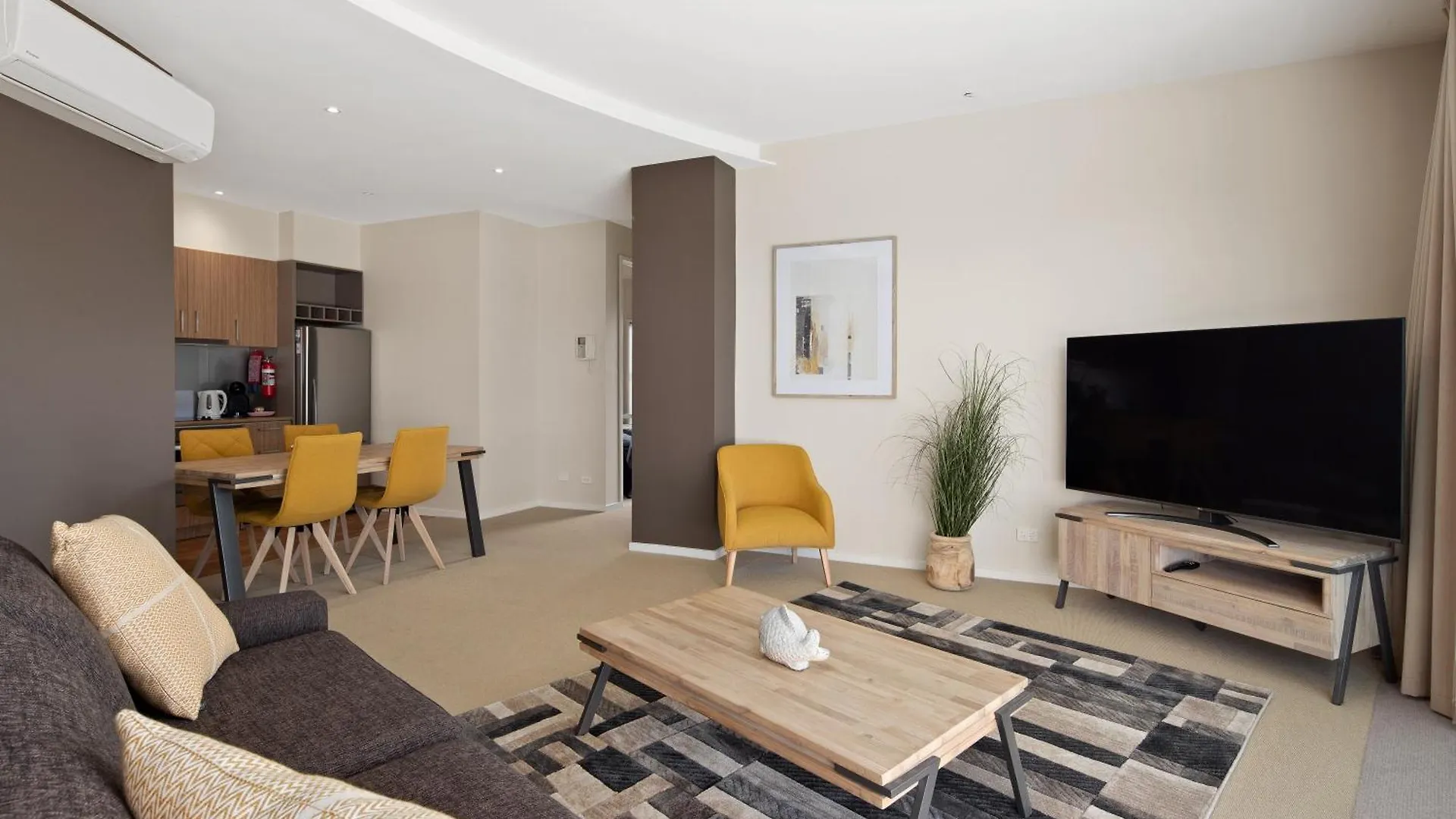 Ocean View Penthouse By Ready Set * Cowes