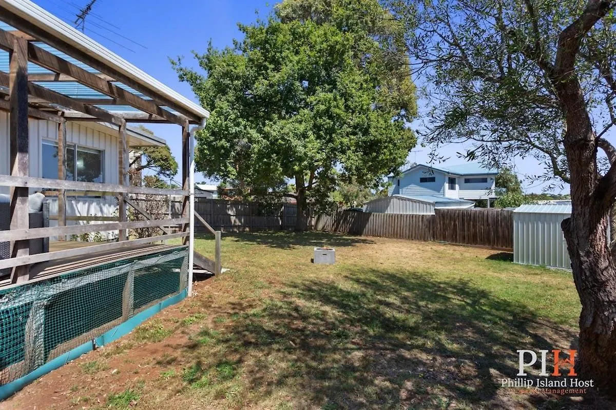 3 Bdr Cozy Retreat Close To Town