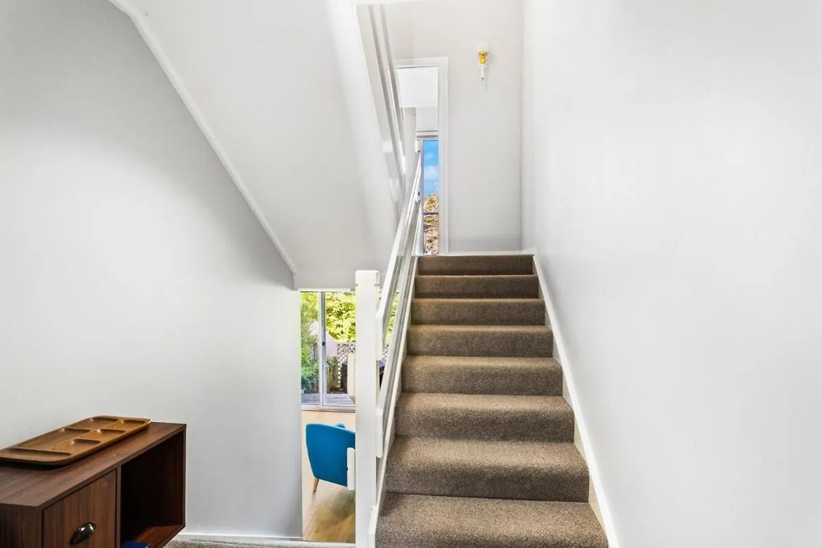 2 Bedroom Townhouse Next To Golf
