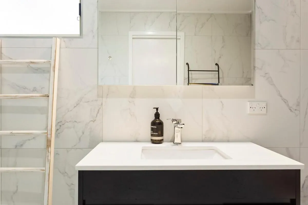 Luxury Getaway In A Statement Steps To *