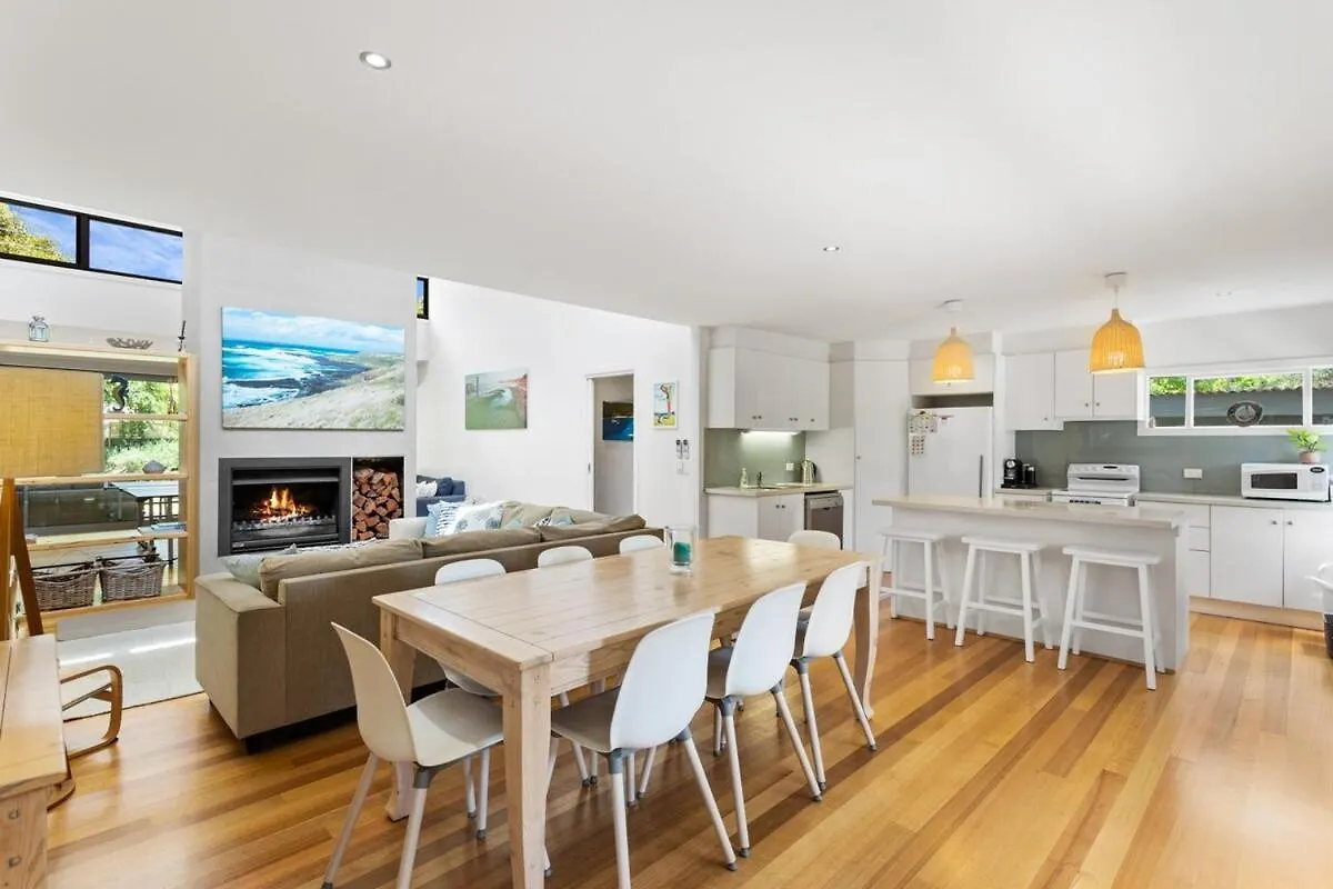 5br Modern House Oasis * Cowes