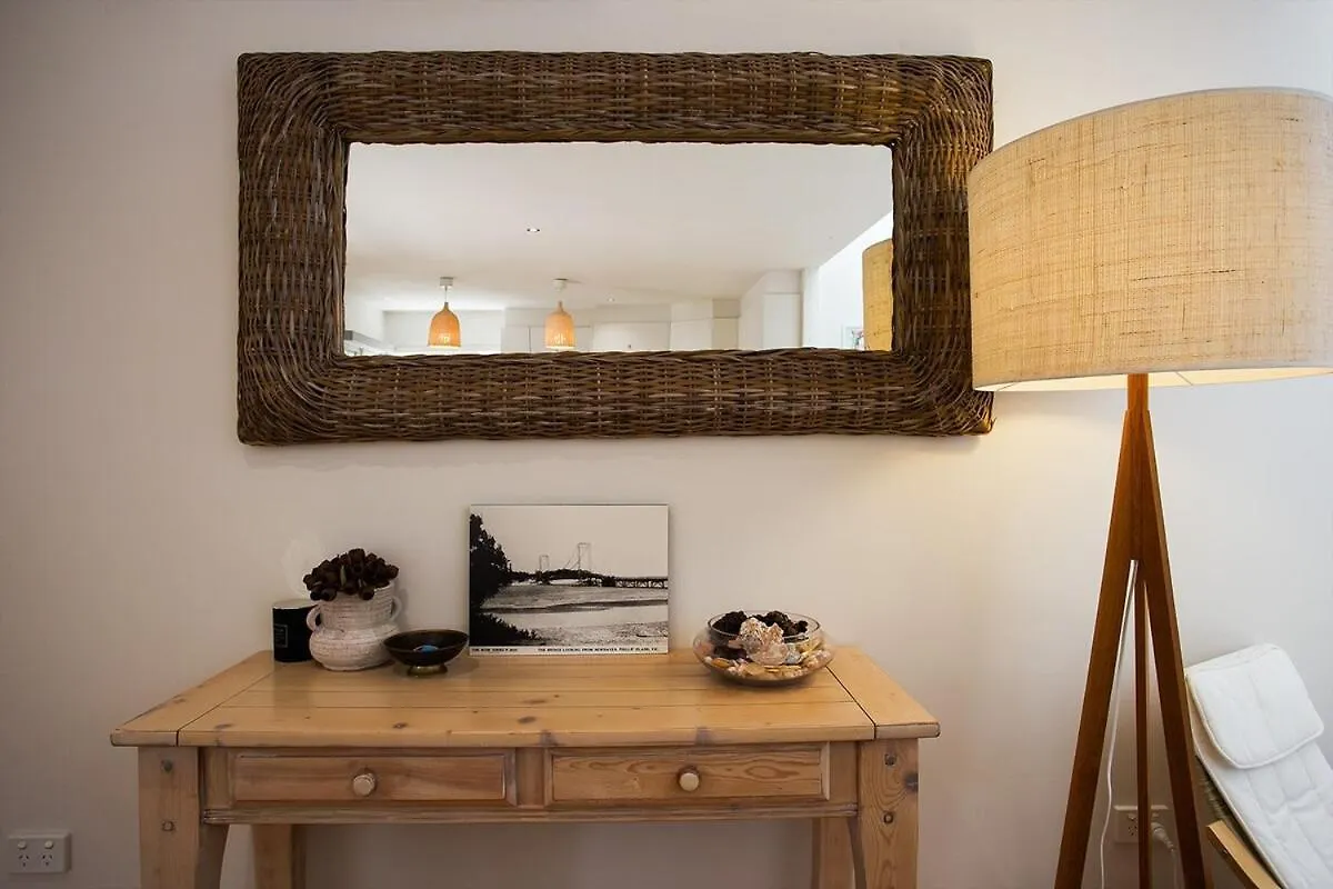5br Modern House Oasis Holiday home