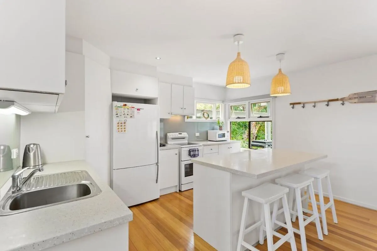 5br Modern House Oasis * Cowes
