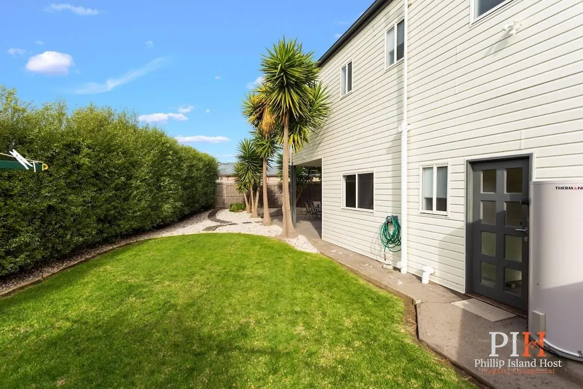 Holiday home Spacious 4-bd In Sleeps 8 Cowes