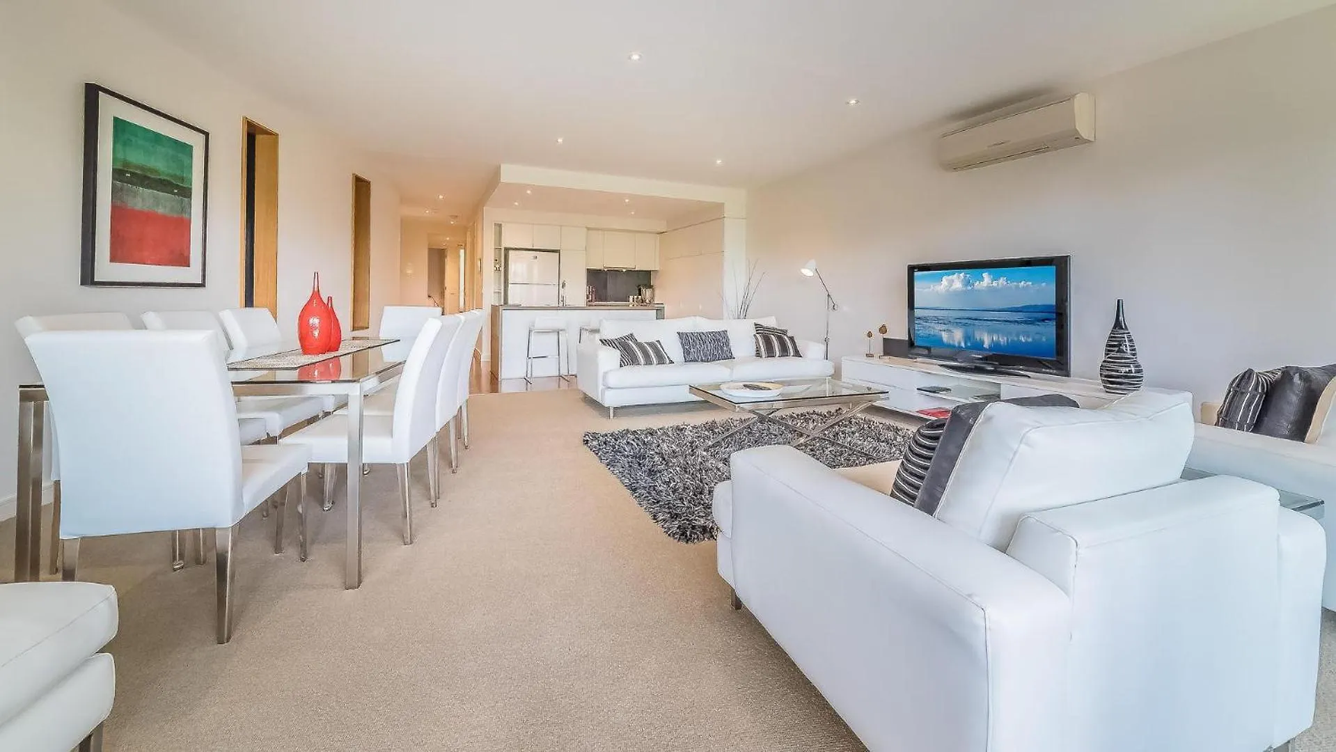 9/4 The Esplanade, - Cscape Apartment
