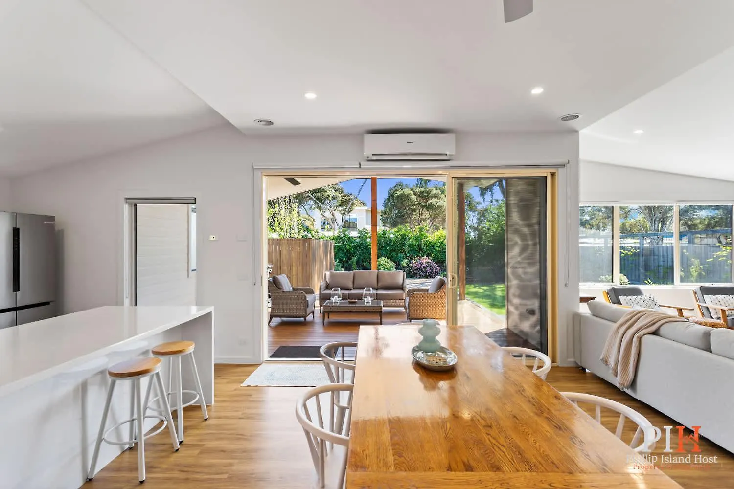 Holiday home Renovated Lux In Quiet Estate *