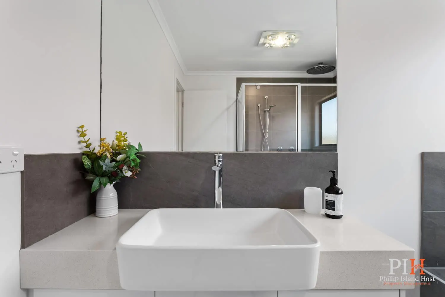 Holiday home Renovated Lux In Quiet Estate Cowes