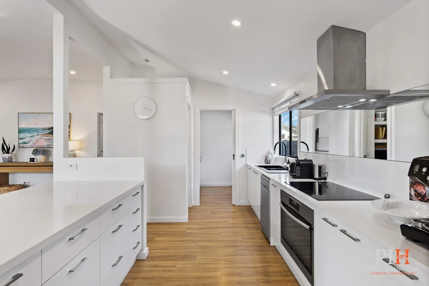 Renovated Lux In Quiet Estate Holiday home *