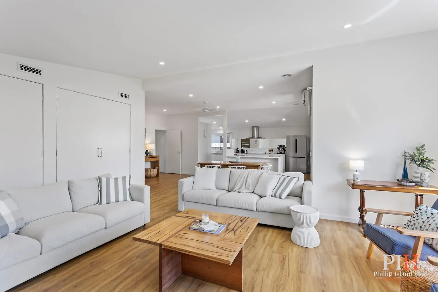 Renovated Lux In Quiet Estate