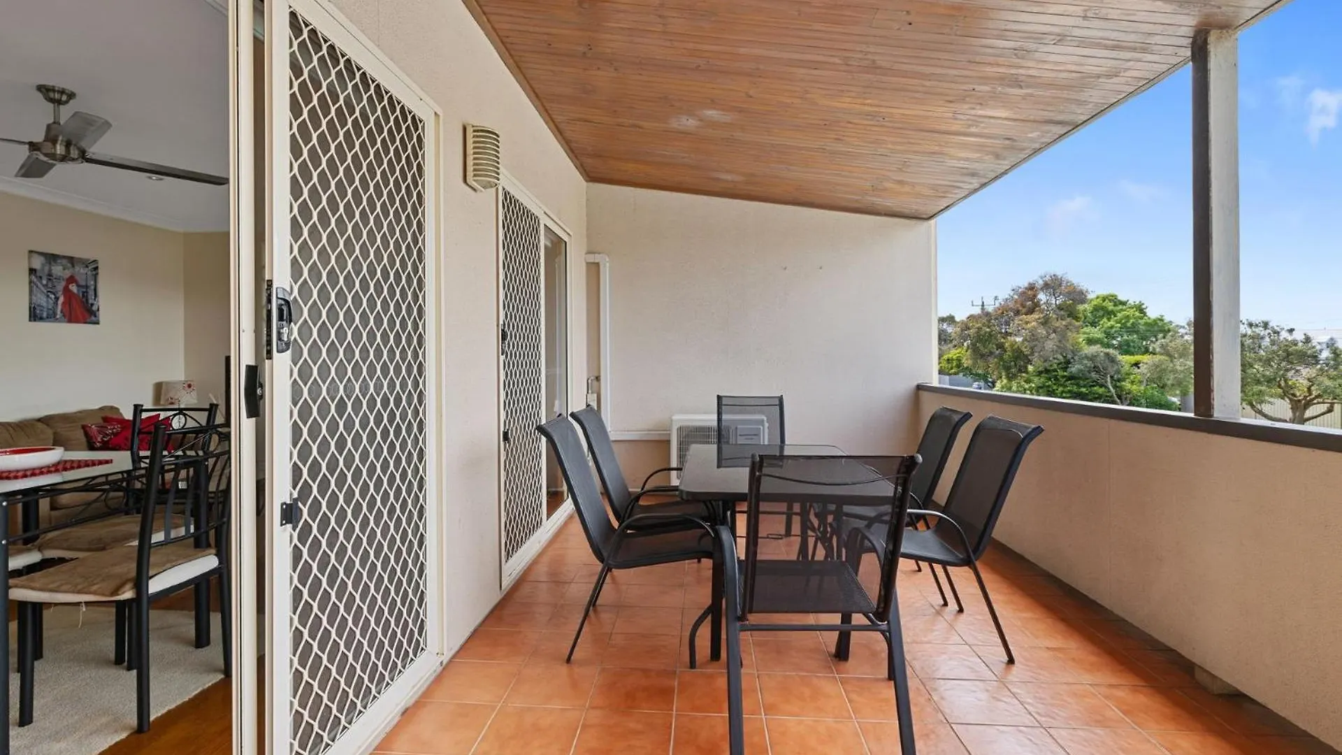 2 At 8-10 Forrest Avenue Apartment Newhaven
